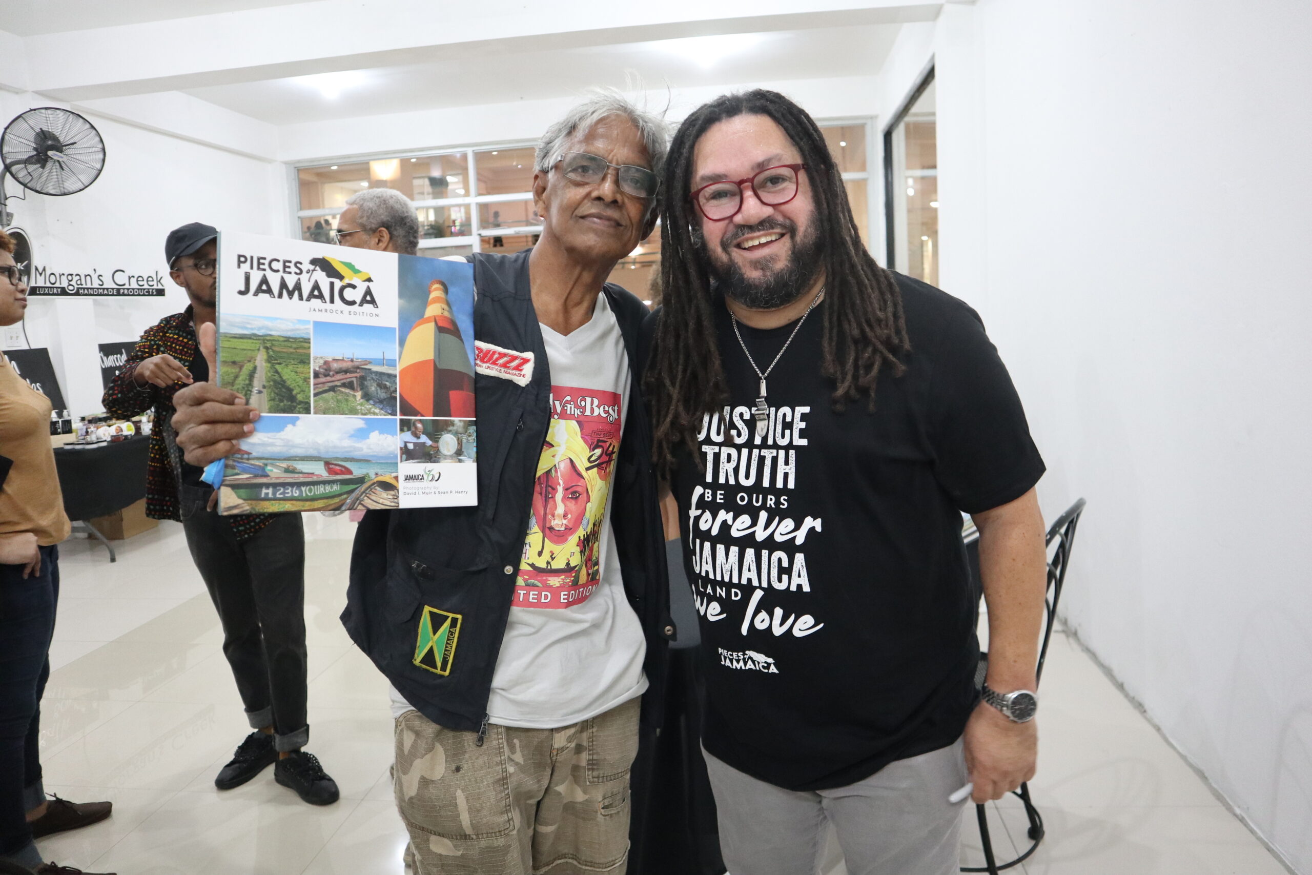 Book Review : Pieces Of Jamaica