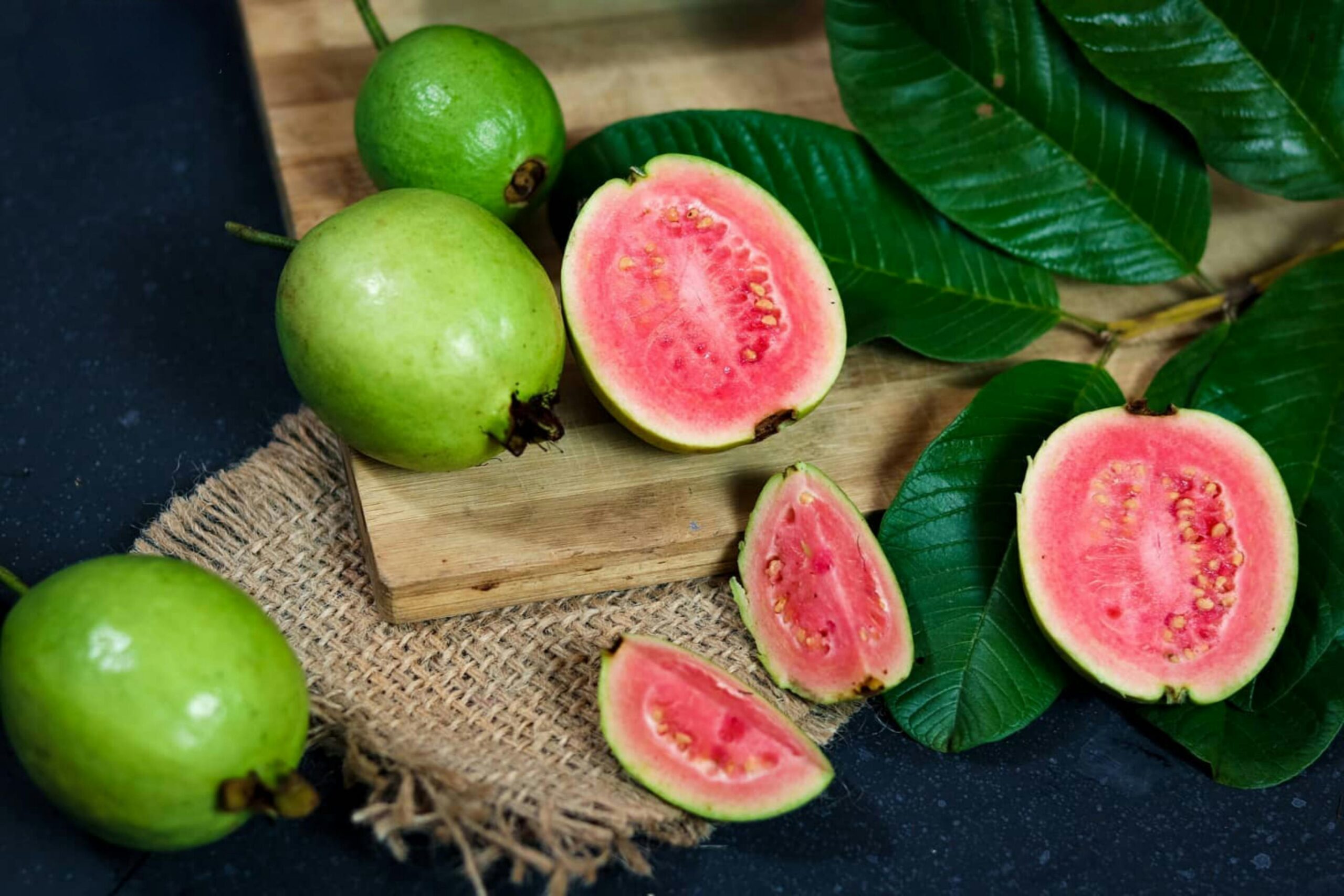 The Incredible Guava: Nature's Overlooked Superfruit That Belongs in Your Daily Diet